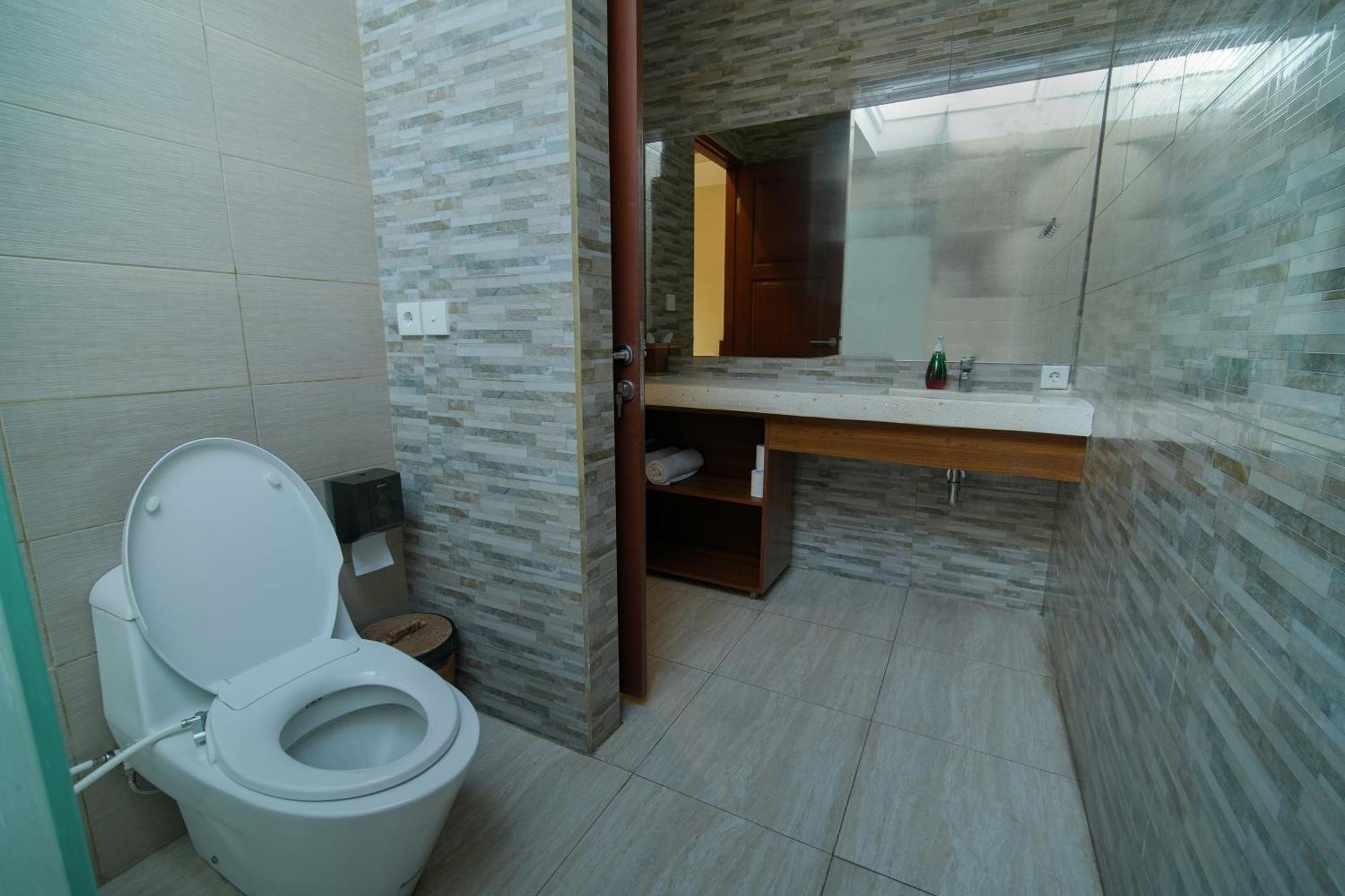 Canggu Bagus Guest House Экстерьер фото